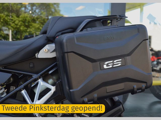 bmw - r-1250-gs-triple-black