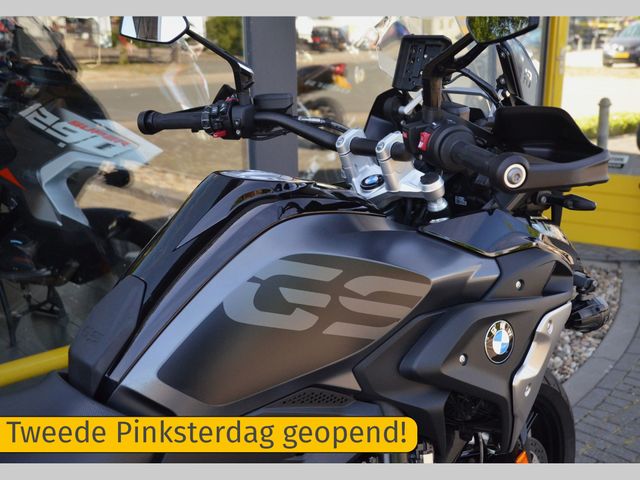 bmw - r-1250-gs-triple-black