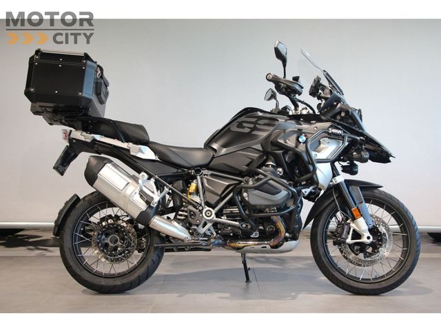 bmw - r-1250-gs-triple-black