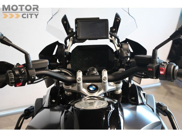 bmw - r-1250-gs-triple-black