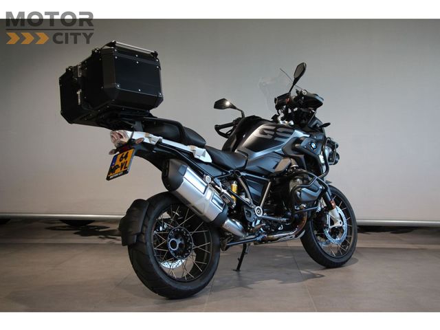 bmw - r-1250-gs-triple-black