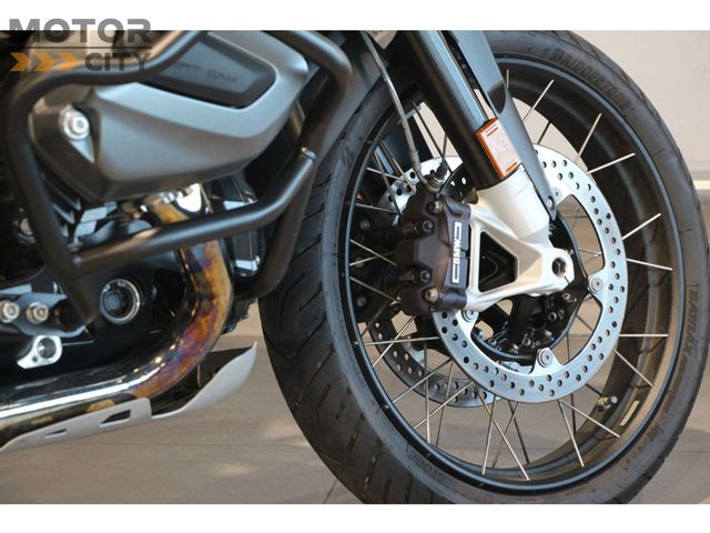 bmw - r-1250-gs-triple-black