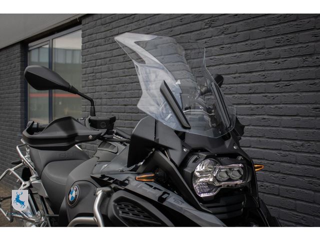 bmw - r-1250-gs-triple-black