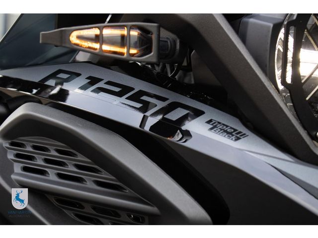 bmw - r-1250-gs-triple-black