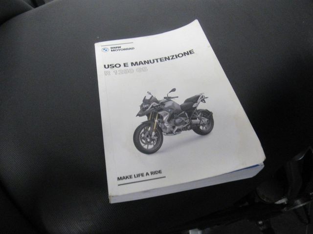 bmw - r-1250-gs-triple-black