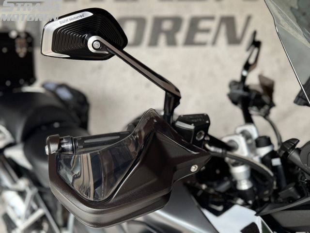 bmw - r-1250-gs-triple-black
