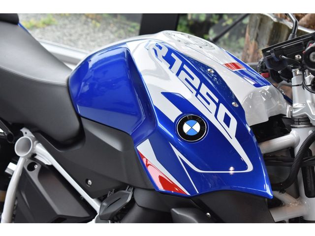 bmw - r-1250-r