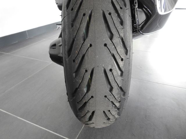 bmw - r-1250-r