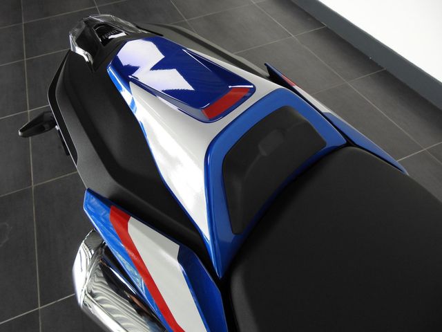 bmw - r-1250-r