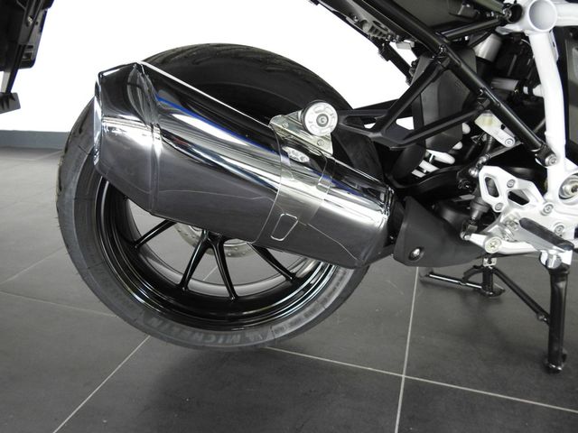 bmw - r-1250-r