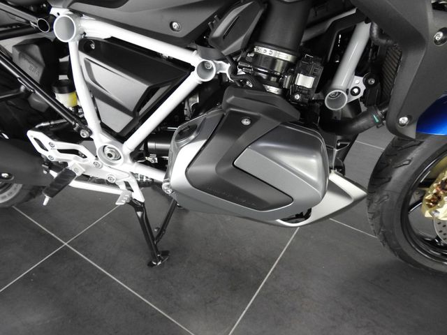 bmw - r-1250-r