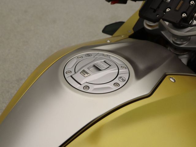 bmw - r-1250-rs
