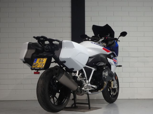 bmw - r-1250-rs