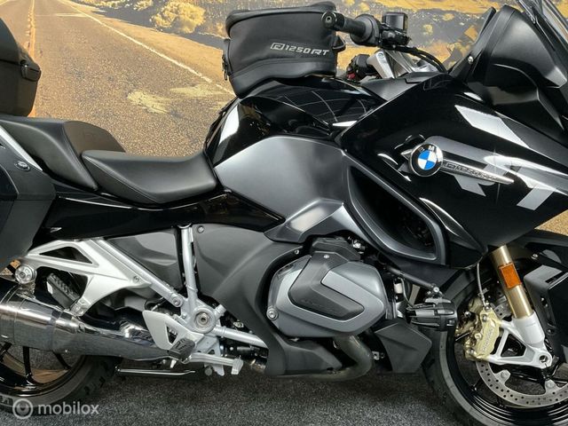 bmw - r-1250-rt