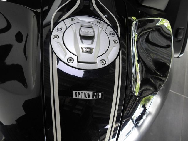 bmw - r-1250-rt