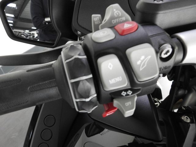 bmw - r-1250-rt