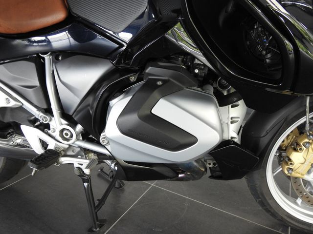 bmw - r-1250-rt