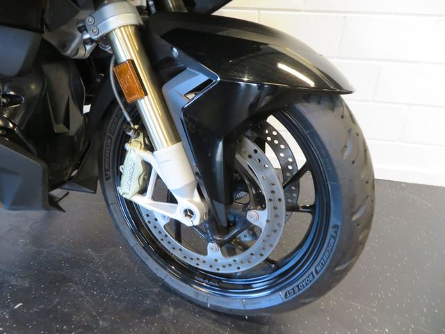 bmw - r-1250-rt