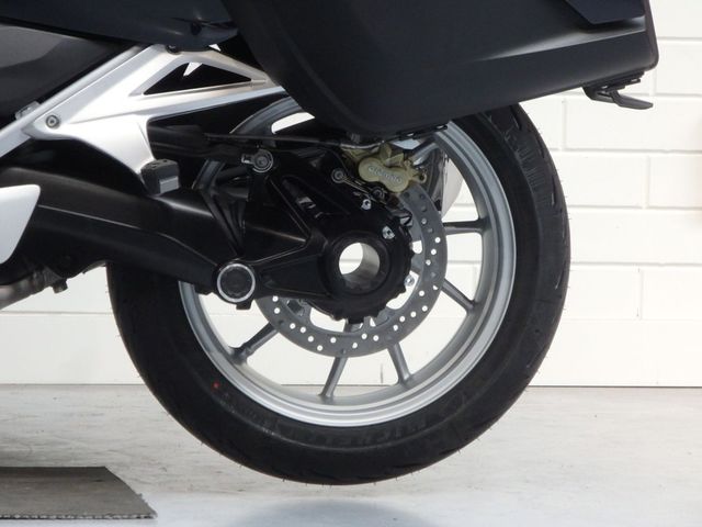 bmw - r-1250-rt