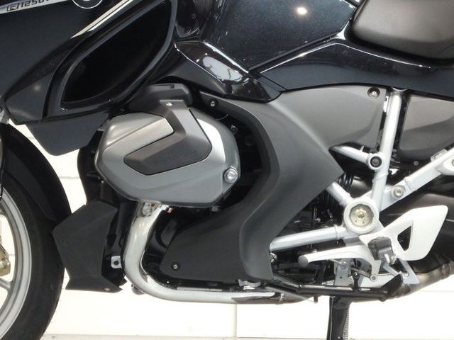 bmw - r-1250-rt