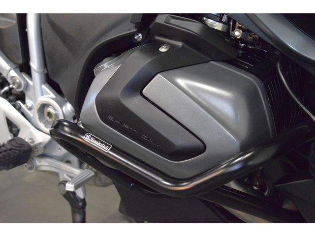 bmw - r-1250-rt