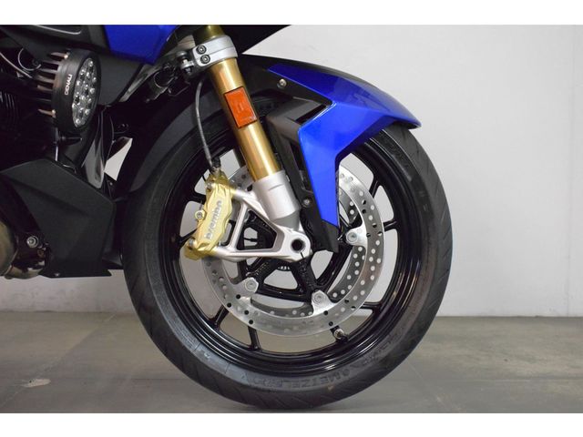 bmw - r-1250-rt