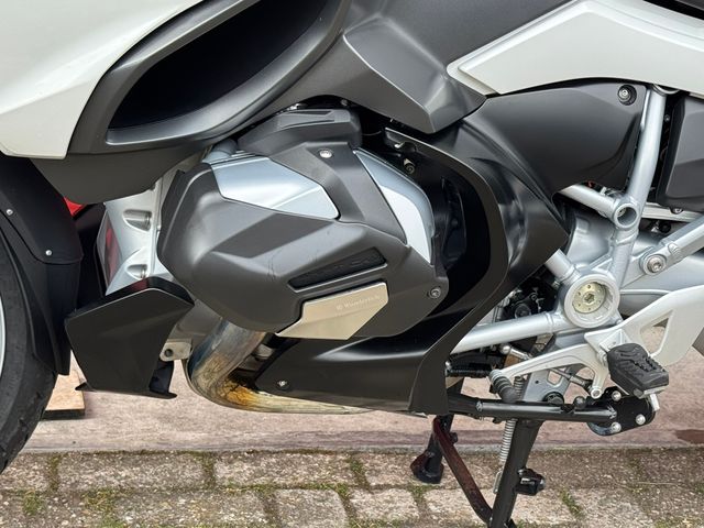 bmw - r-1250-rt