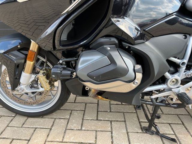 bmw - r-1250-rt