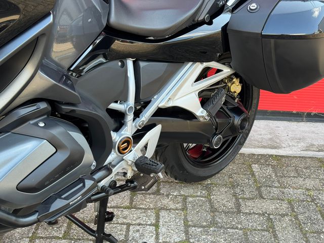 bmw - r-1250-rt
