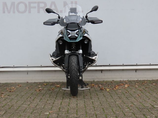 bmw - r-1300-gs