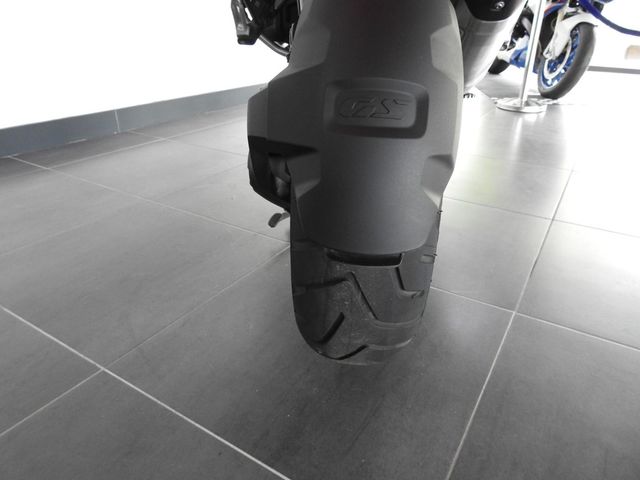 bmw - r-1300-gs