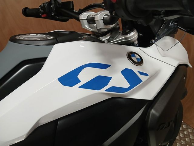 bmw - r-1300-gs