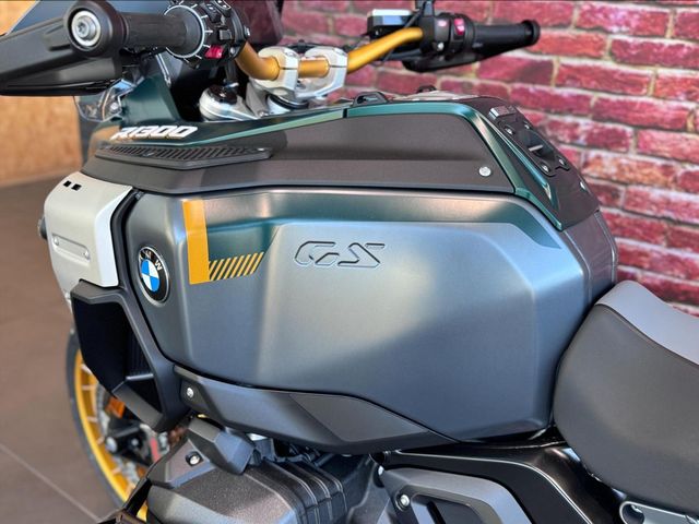 bmw - r-1300-gs-adventure