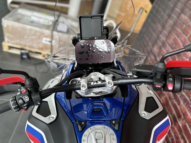 bmw - r-1300-gs-adventure
