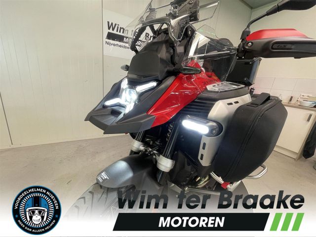 bmw - r-1300-gs-adventure