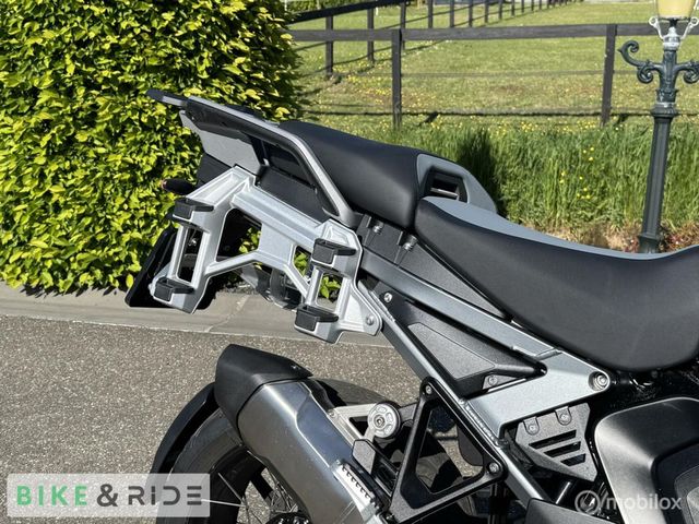 bmw - r-1300-gs-adventure