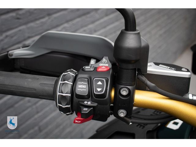 bmw - r-1300-gs-adventure