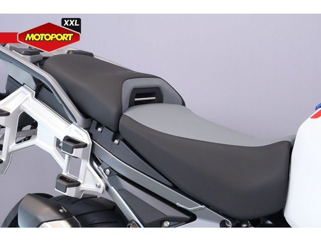 bmw - r-1300-gs-adventure