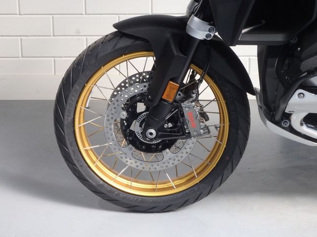 bmw - r-1300-gs-adventure