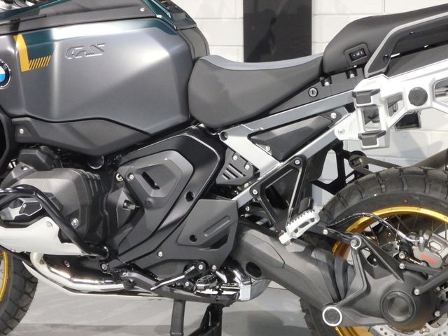 bmw - r-1300-gs-adventure