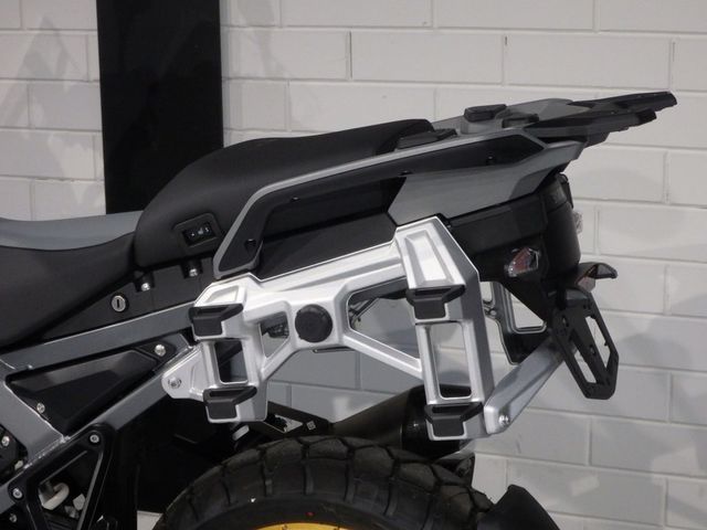 bmw - r-1300-gs-adventure