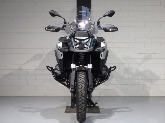 bmw - r-1300-gs-adventure