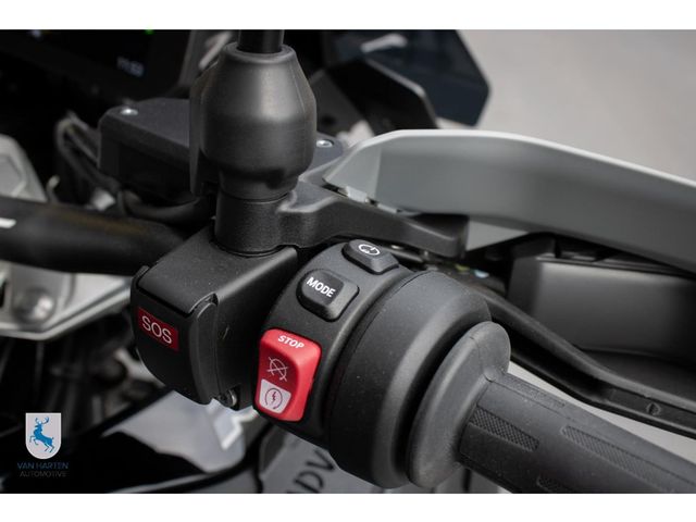 bmw - r-1300-gs-adventure-triple-black