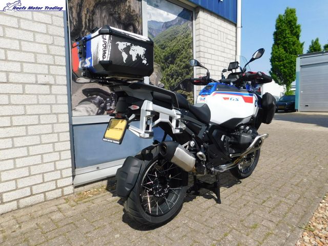 bmw - r-1300-gs-adventure-trophy