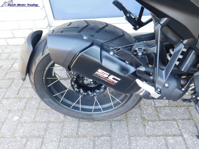 bmw - r-1300-gs-triple-black