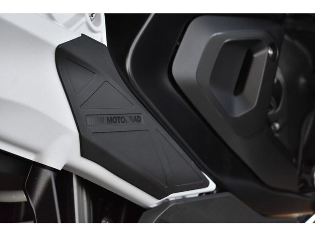 bmw - r-1300-gs-trophy