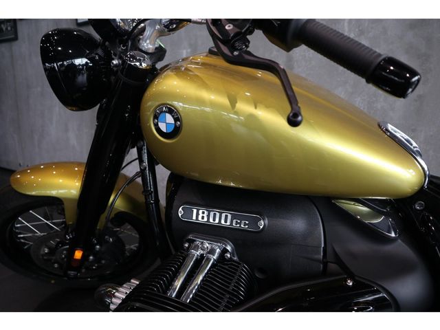 bmw - r-18