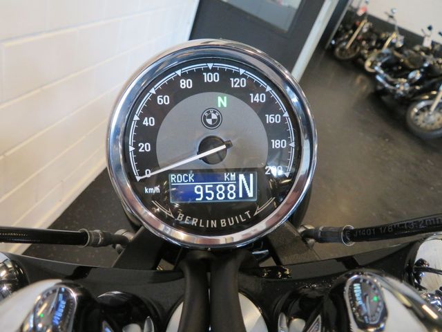 bmw - r-18