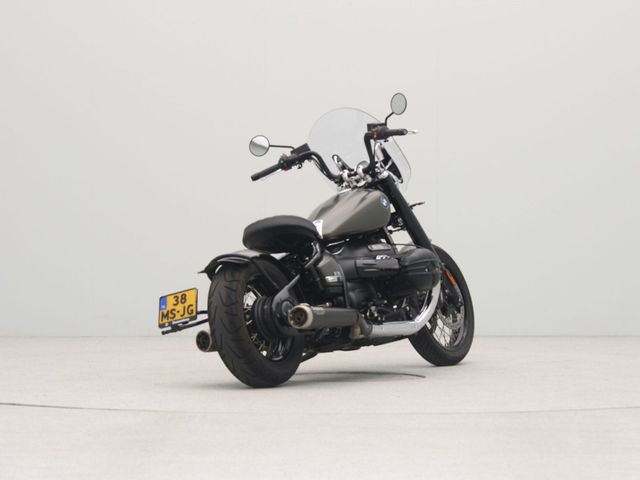 bmw - r-18