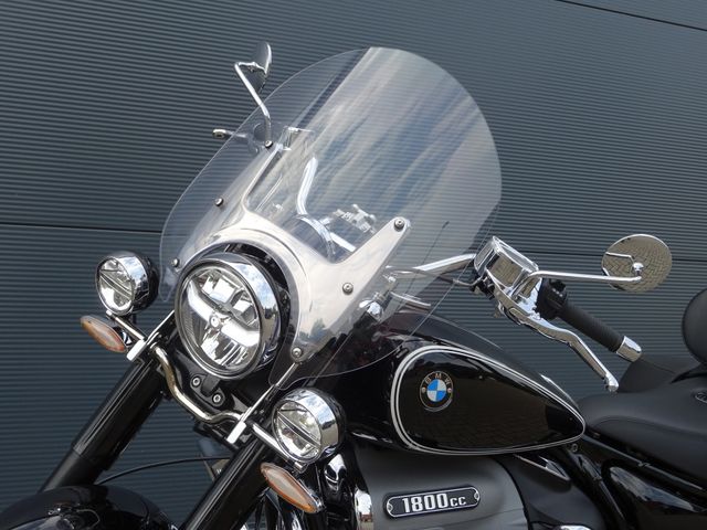 bmw - r-18-classic